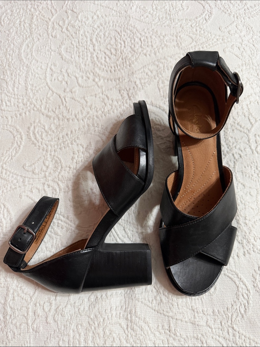 Clarks Black Ankle-Heel Sandals Size 7.5M